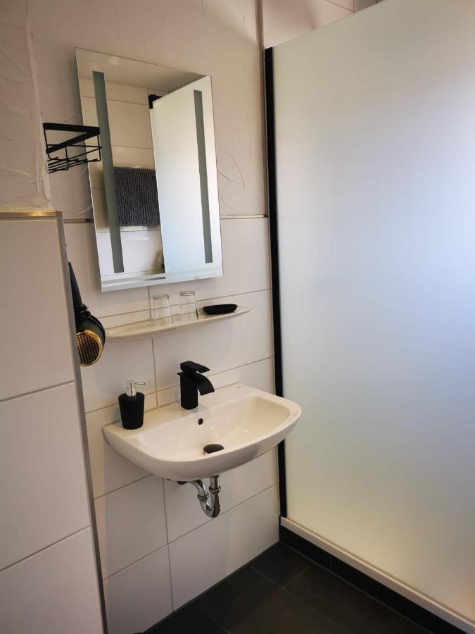 Ferienhaus Thalia 1 Ubach-Palenberg ภายนอก รูปภาพ